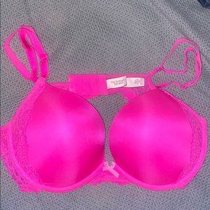 Like new Victoria’s Secret bra